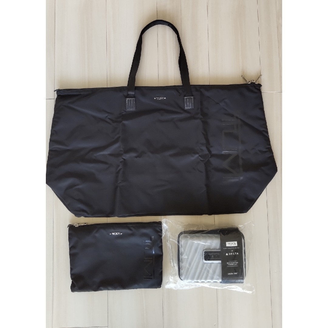 tumi トートバッグ ナイロントートバッグ 折り畳み ポーチ tumi トートバッグ ナイロントートバッグ 折り畳み ポーチ