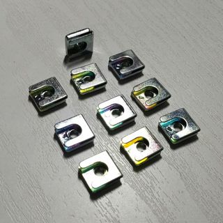 リクシル製　M４ハサミナット　１０個(その他)