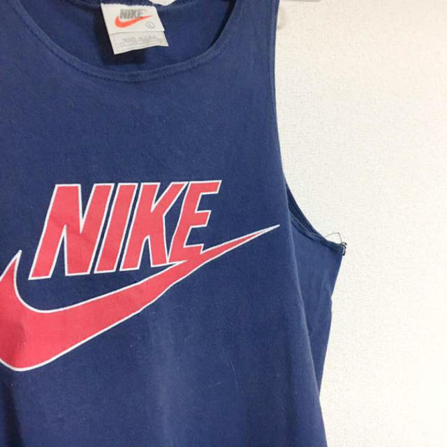 NIKE(ナイキ)のNIKE ナイキ USA製 タンクトップ 古着 レディースのトップス(タンクトップ)の商品写真