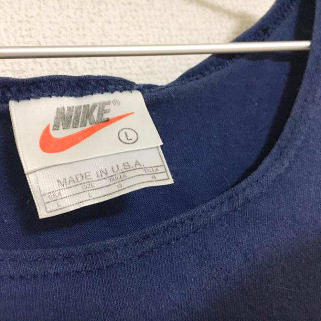 NIKE(ナイキ)のNIKE ナイキ USA製 タンクトップ 古着 レディースのトップス(タンクトップ)の商品写真