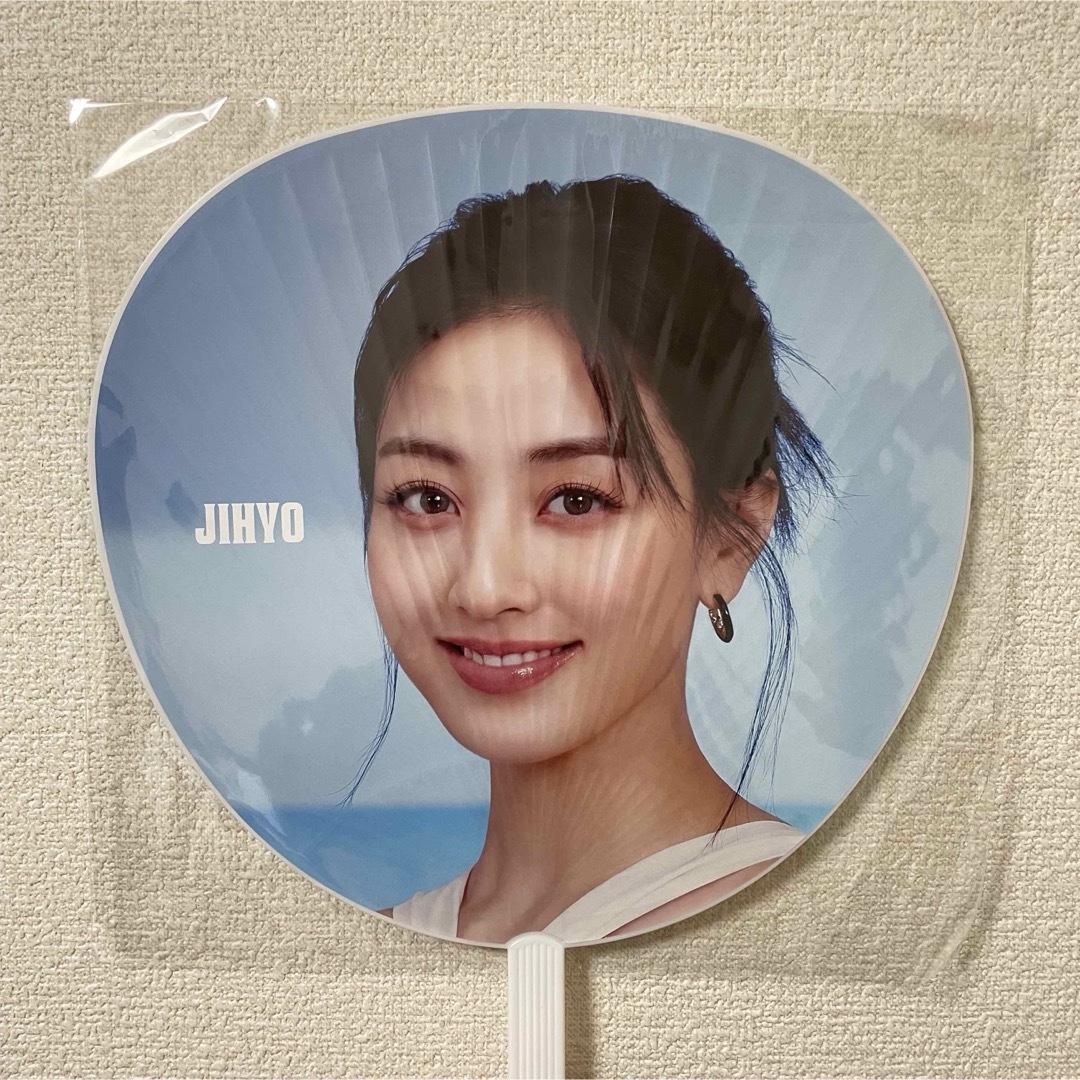 TWICE JIHYO(ジヒョ)うちわ【SPECIAL】の通販 by mii's shop TWICE JIHYO(ジヒョ)うちわ【SPECIAL】の通販 by mii's shop