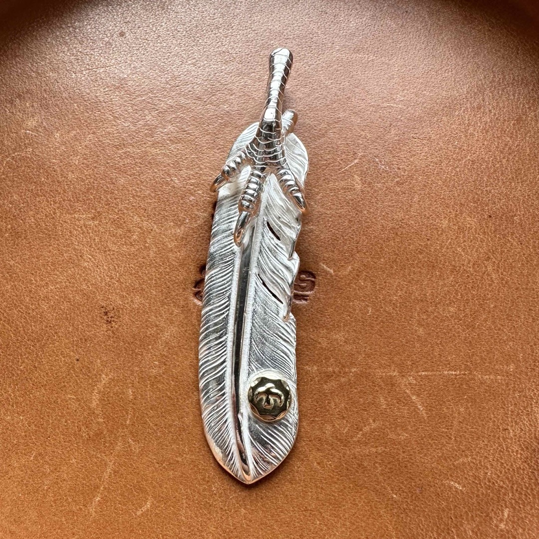 ゴローズ GOROS 銀爪付き特大フェザー 銀爪フェザー 金メタル ゴローズ GOROS 銀爪付き特大フェザー 銀爪フェザー 金メタル
