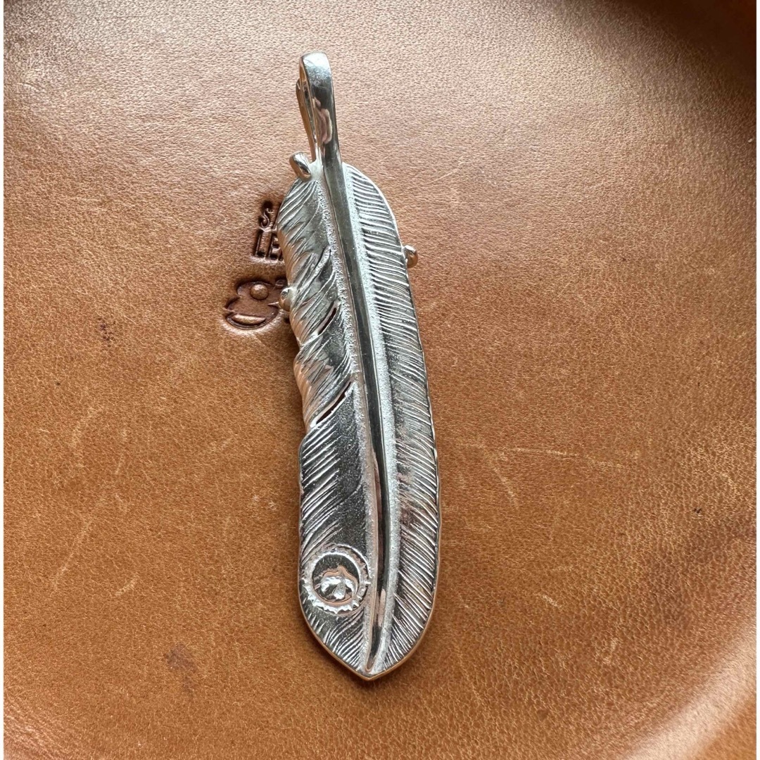 ゴローズ GOROS 銀爪付き特大フェザー 銀爪フェザー 金メタル ゴローズ GOROS 銀爪付き特大フェザー 銀爪フェザー 金メタル