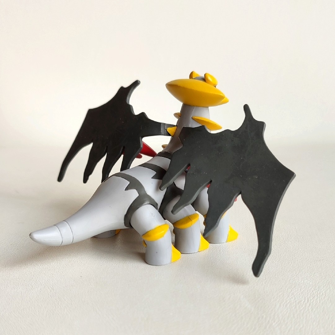 ポケモン ギラティナ フィギュアの通販 by shop|ラクマ ポケモン ギラティナ フィギュアの通販 by shop|ラクマ
