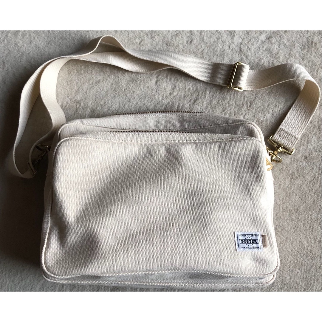 porter jjjjound passport bag Large 白 バッグ porter jjjjound passport bag Large 白 バッグ