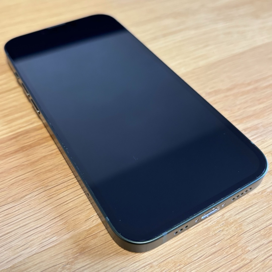 美品】iPhone 13 グリーン 128GB 本体 SIMフリー 美品】iPhone 13 グリーン 128GB 本体 SIMフリー