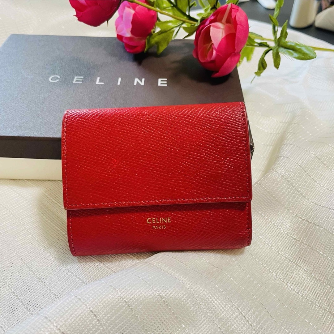 美品】セリーヌ 三つ折り財布 美品】セリーヌ 三つ折り財布