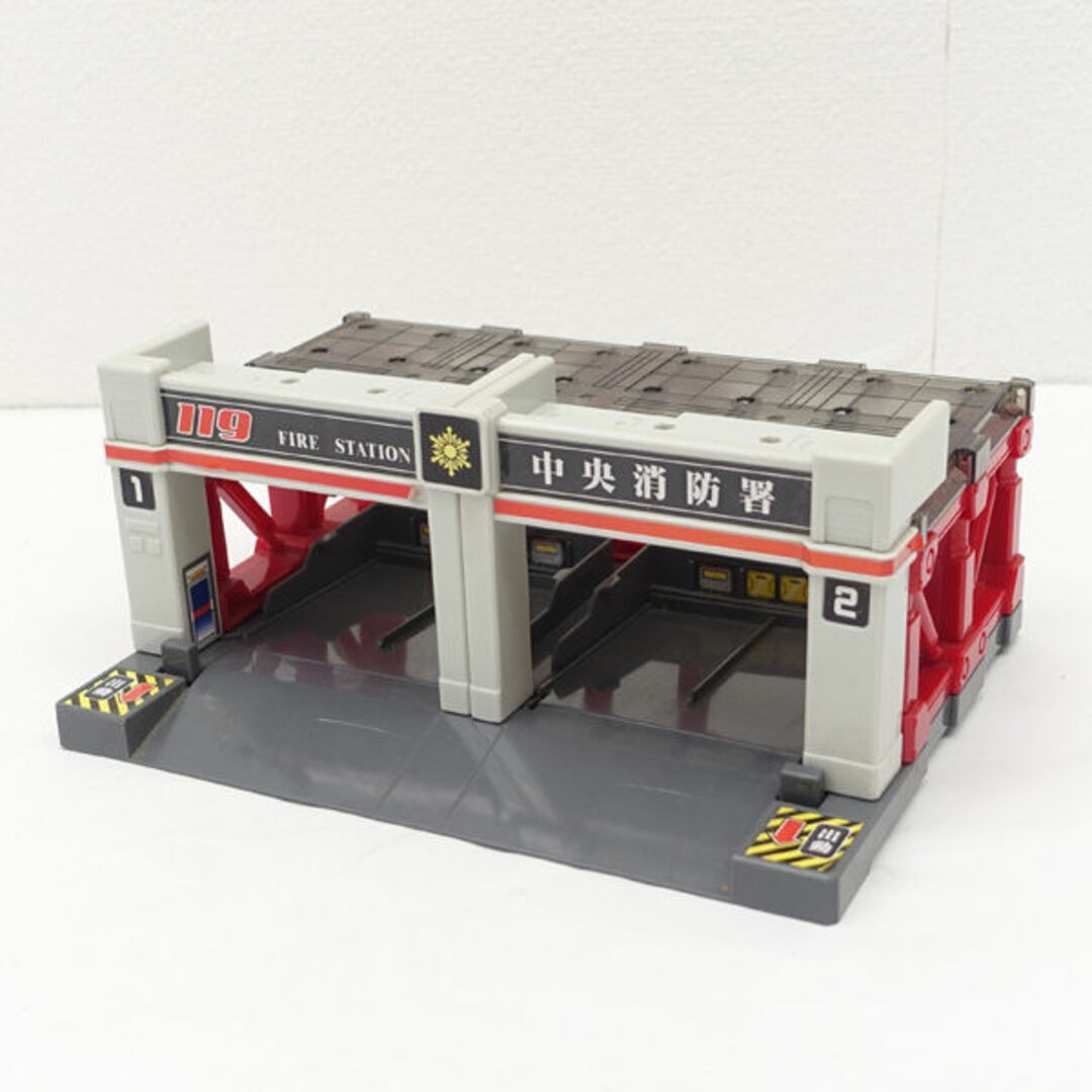 TAKARATOMY □トミカ 変形ファイヤーステーション 子供用品 TAKARATOMY □トミカ 変形ファイヤーステーション 子供用品