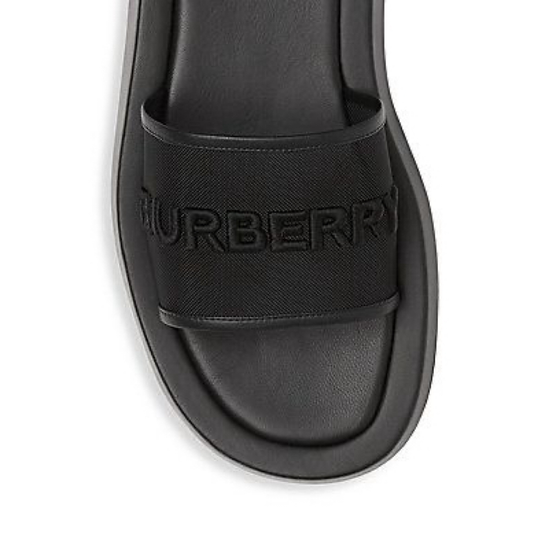BURBERRY - バーバリー ブラック メッシュ ロゴ サンダル BURBERRY - バーバリー ブラック メッシュ ロゴ サンダル