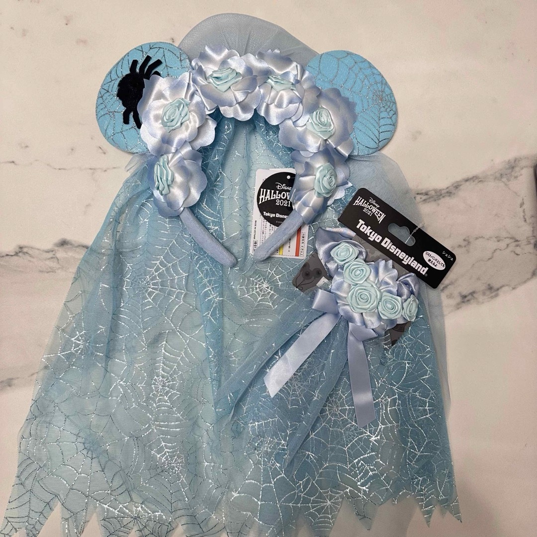 Disney(ディズニー)の花嫁カチューシャ 花嫁シュシュ セット ホーンテッドマンション エンタメ/ホビーのおもちゃ/ぬいぐるみ(キャラクターグッズ)の商品写真