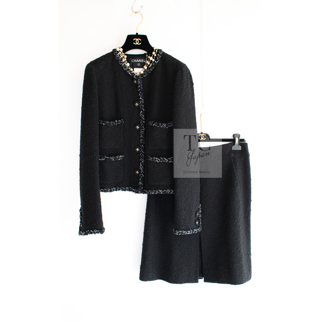 CHANEL - シャネル ジャケット スーツ CHANEL ブラック ブレイド CHANEL - シャネル ジャケット スーツ CHANEL ブラック ブレイド