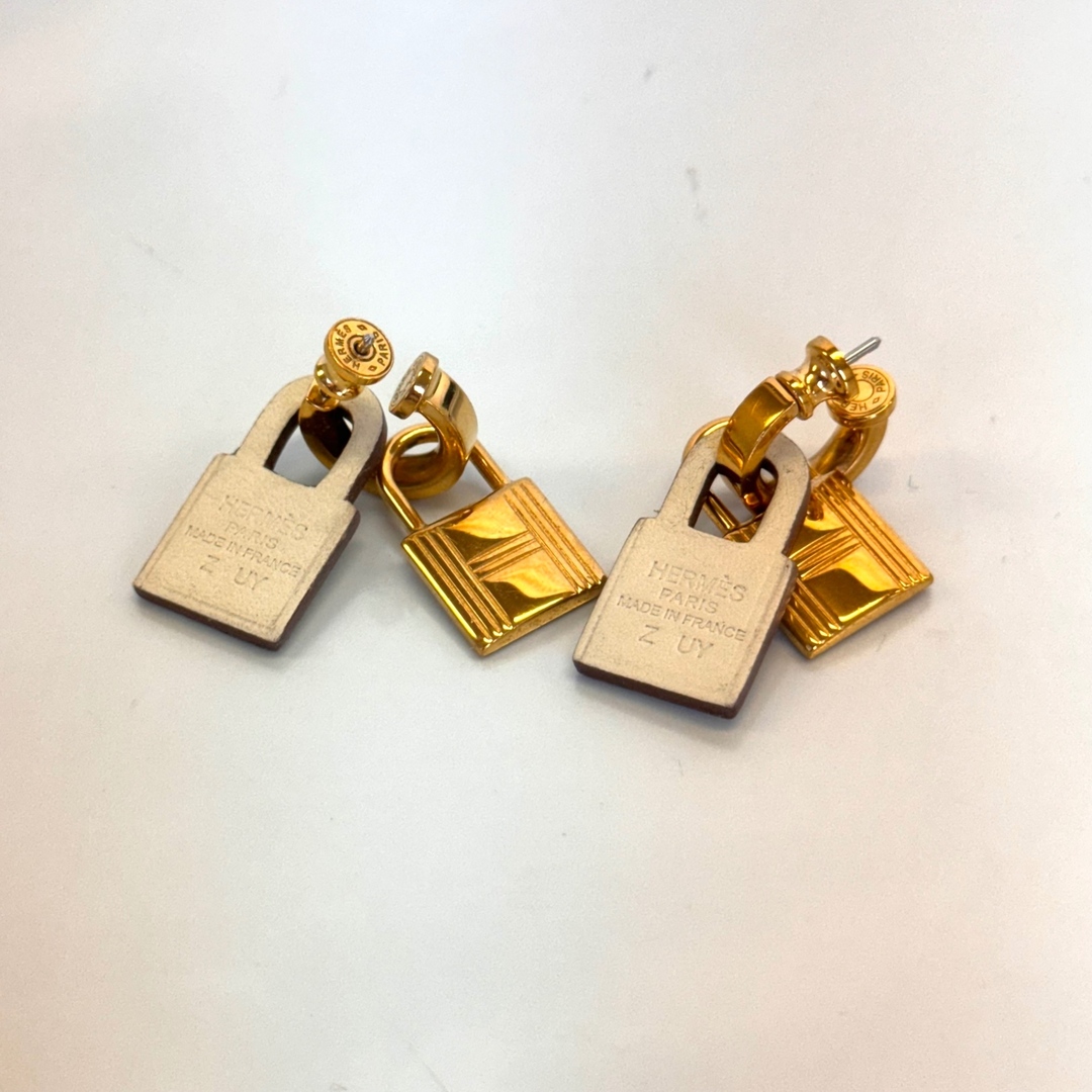 希少】エルメス HERMES オーケリー ピアス フープ GP Z刻印 希少】エルメス HERMES オーケリー ピアス フープ GP Z刻印