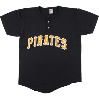 古着 90年代 SOFEE SHIRTS MLB PITTSBURGH PIRATES ピッツバーグパイレーツ ヘンリーネック ロゴプリントTシャツ USA製 メンズL ヴィンテージ /eaa456697