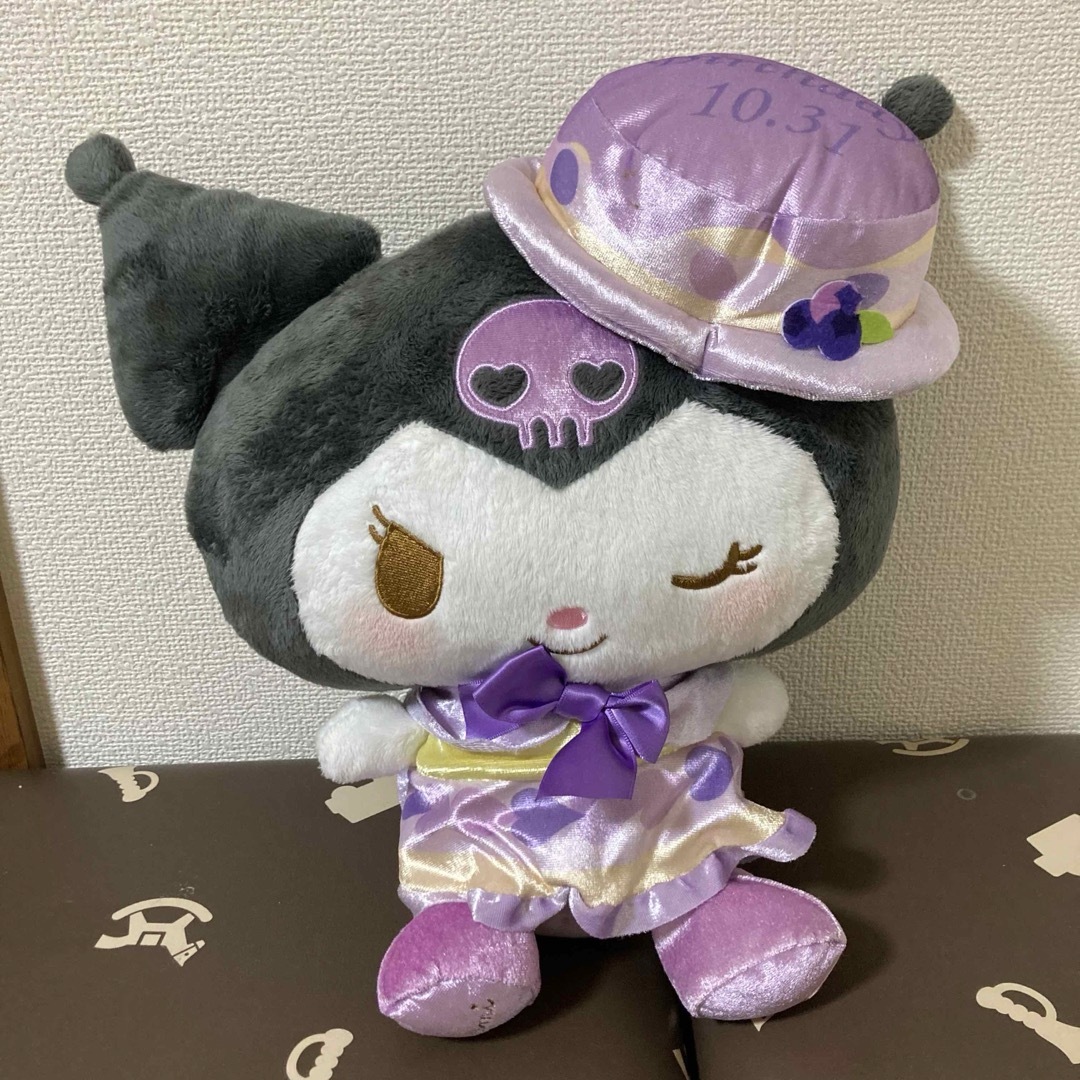 サンリオ - クロミちゃん バースデー ぬいぐるみ クッション サンリオ - クロミちゃん バースデー ぬいぐるみ クッション