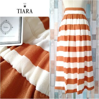 ティアラ(tiara)の未使用《TIARA♡メルローズ》ボーダータックフレアスカート(ひざ丈スカート)