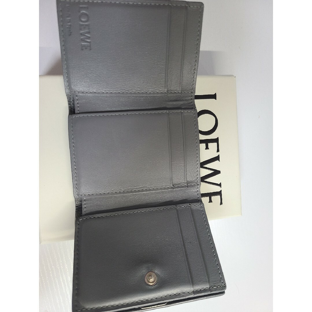 LOEWE - ロエベ LOEWE アナグラム トライフォールドウォレット LOEWE - ロエベ LOEWE アナグラム トライフォールドウォレット