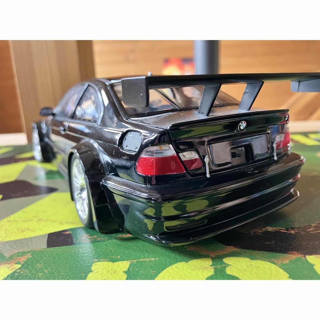 必見】ミニチャンプス製BMW M3 GTR 1/18メタルモデルカーの通販 必見】ミニチャンプス製BMW M3 GTR 1/18メタルモデルカーの通販