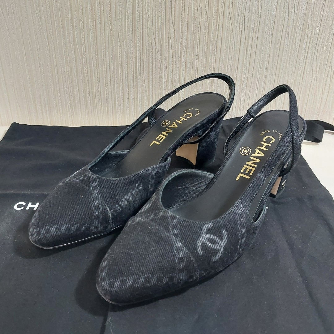 CHANEL - シャネル スリングバック パンプス デニム ブラック CHANEL - シャネル スリングバック パンプス デニム ブラック