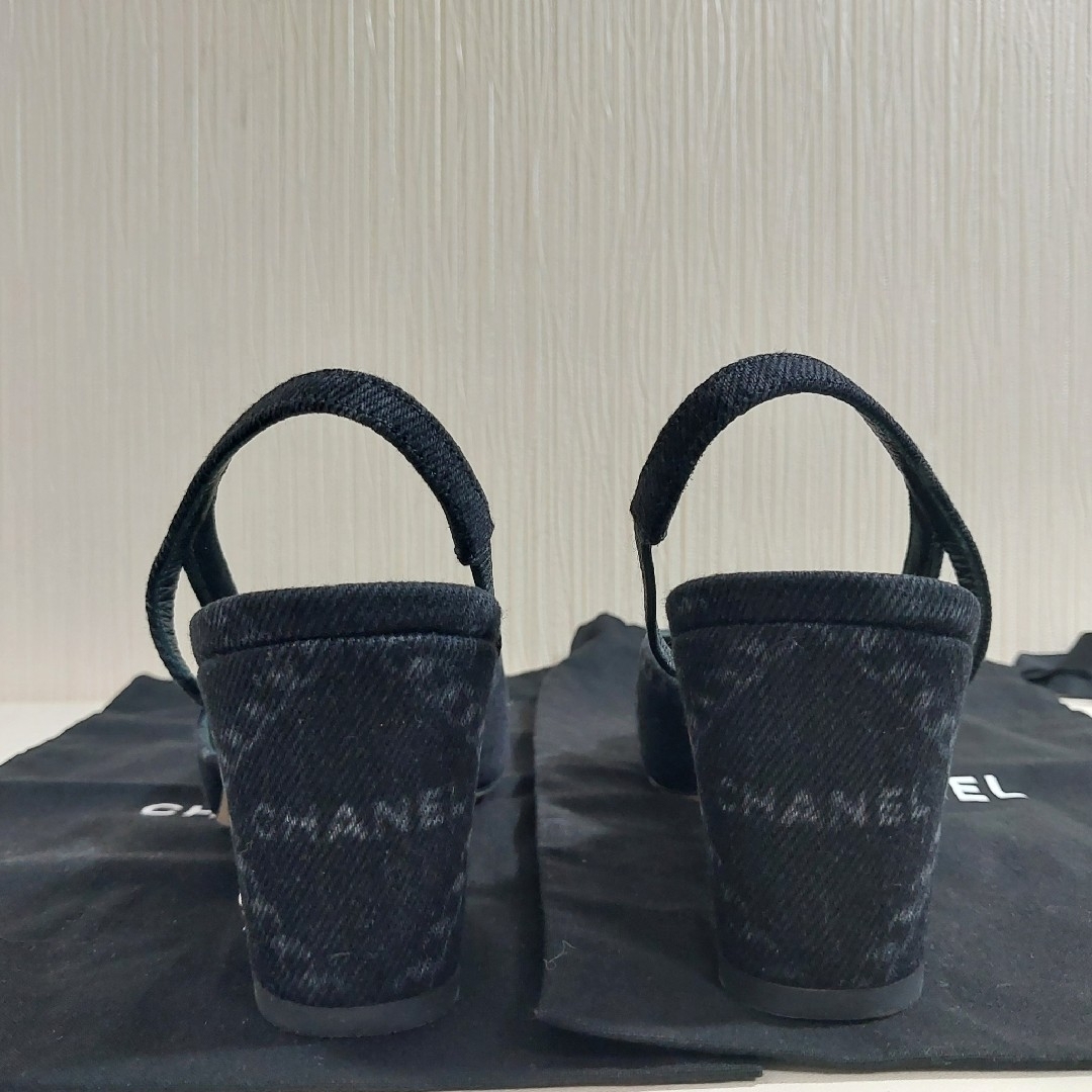 CHANEL - シャネル スリングバック パンプス デニム ブラック CHANEL - シャネル スリングバック パンプス デニム ブラック