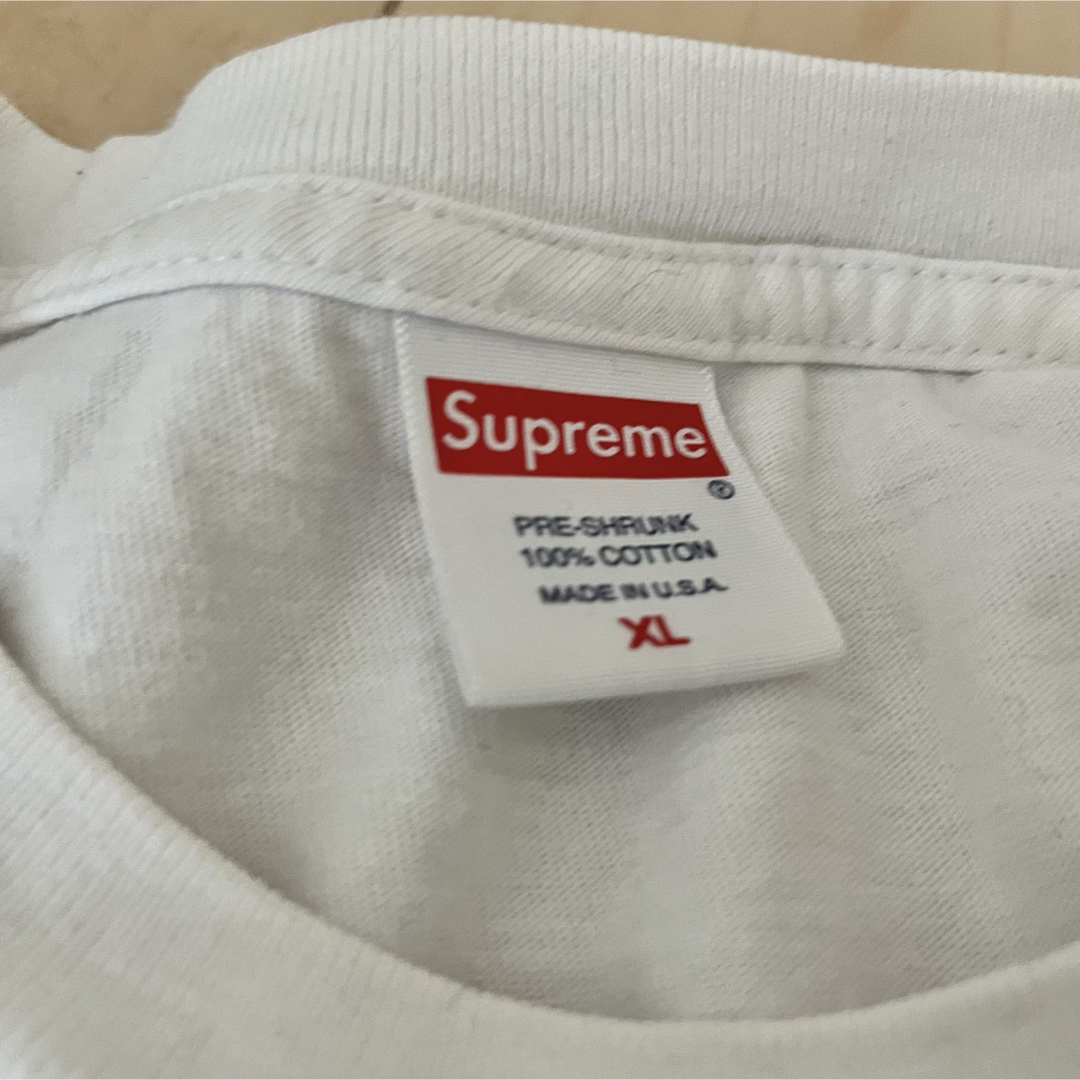 supreme ボックスロゴ XL 人気サイズ ロンT 白 赤 トレーナー supreme ボックスロゴ XL 人気サイズ ロンT 白 赤 トレーナー