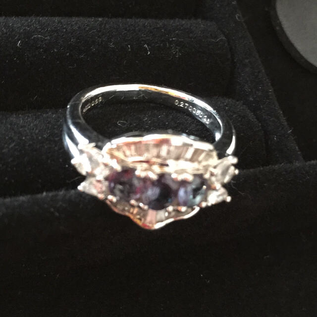 最終値下げ❣️天然アレキサンドライトダイヤモンドリング レディースのアクセサリー(リング(指輪))の商品写真
