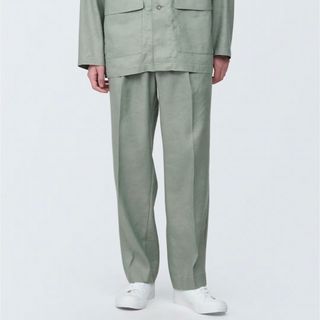 ムジルシリョウヒン(MUJI (無印良品))の無印良品 紳士 ヘンプ混タックストレートパンツ(スラックス)