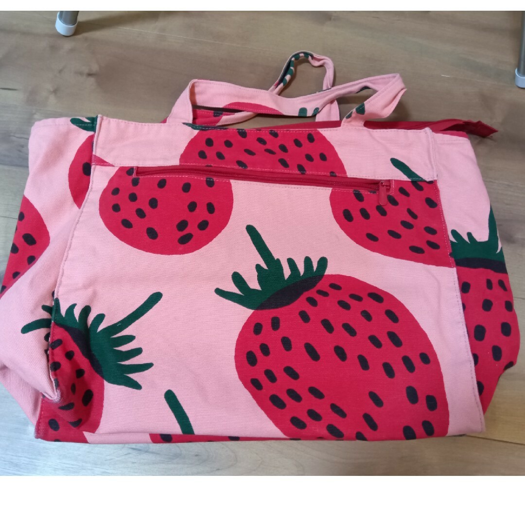 marimekko - レア 廃盤 マリメッコ マンシッカ いちご バッグの marimekko - レア 廃盤 マリメッコ マンシッカ いちご バッグの