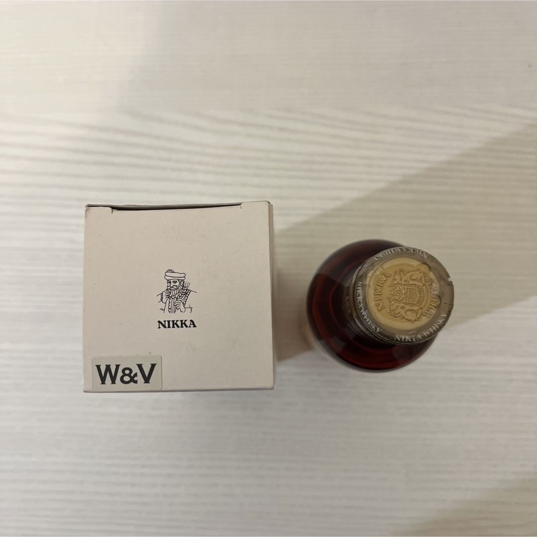 ニッカウヰスキー - 余市12年ウッディ&バニラ 180ml 箱付き 蒸留 ニッカウヰスキー - 余市12年ウッディ&バニラ 180ml 箱付き 蒸留