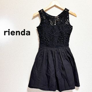 リエンダ(rienda)のrienda　リエンダ　ミニ　ワンピース　黒　袖なし　レース　フレア　ブラック(ミニワンピース)