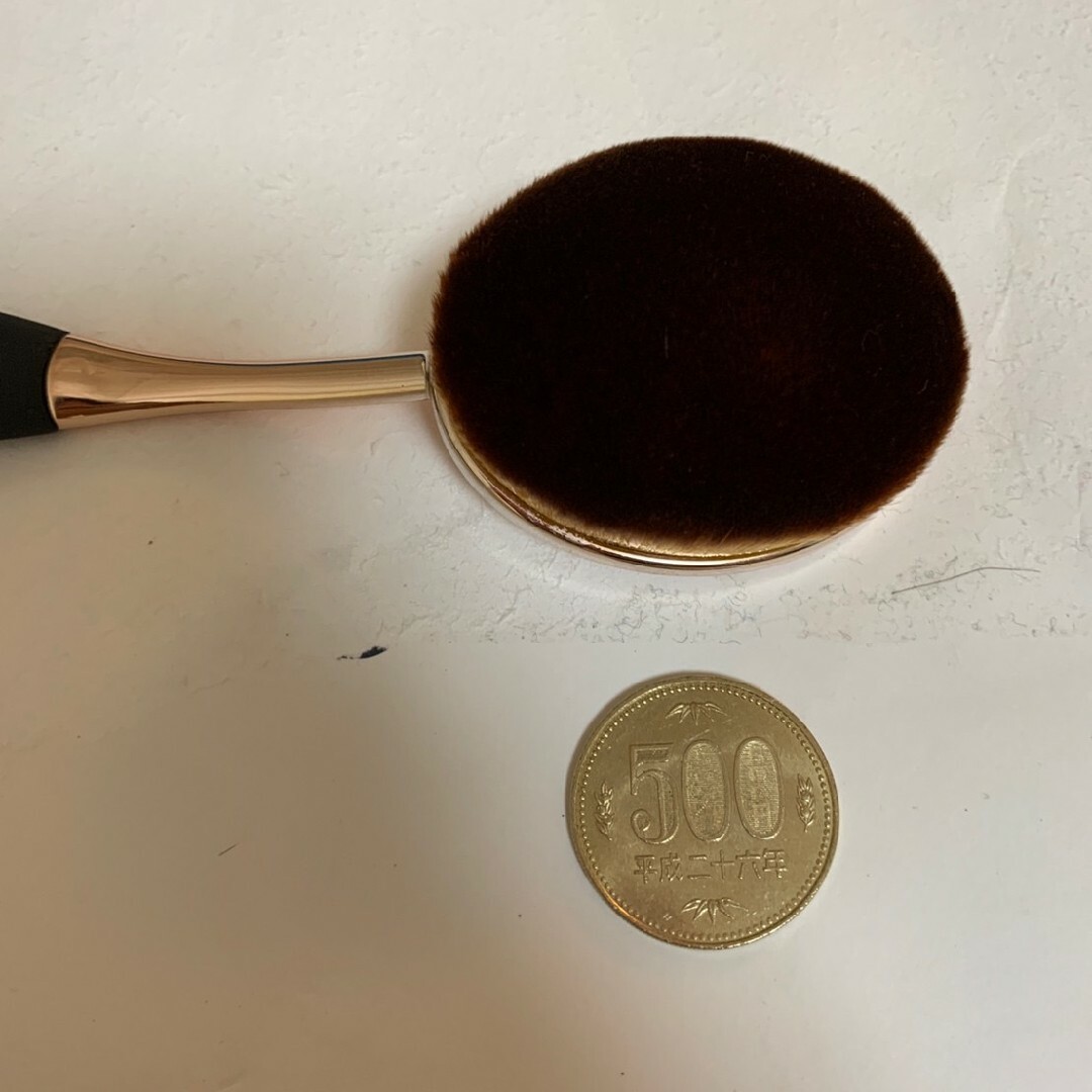 ファンデーション用刷毛 特大 コスメ/美容のベースメイク/化粧品(ファンデーション)の商品写真