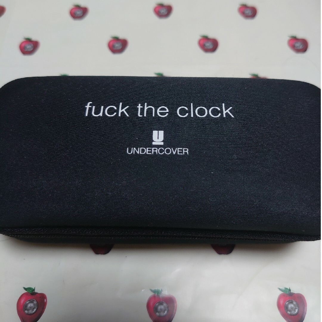 UNDERCOVER - UNDERCOVER fuck the clock 時計 クォーツの通販 UNDERCOVER - UNDERCOVER fuck the clock 時計 クォーツの通販