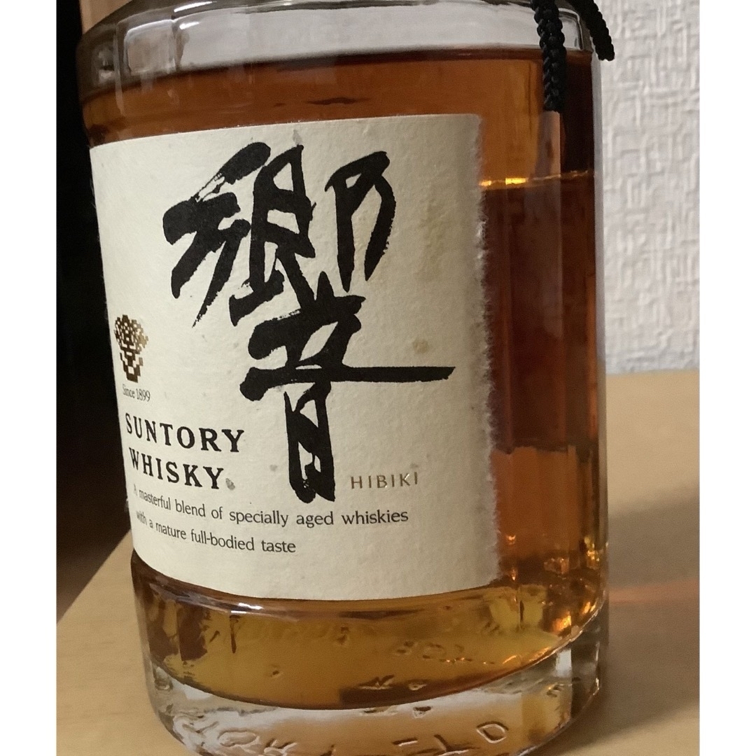 響「HIBIKI」金キャップ 裏ゴールドラベル 750ml 響「HIBIKI」金キャップ 裏ゴールドラベル 750ml