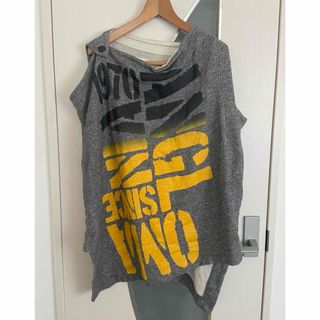 Vivienne Westwood(チュニック)のフリマアイテム一覧 Vivienne Westwood(チュニック)のフリマアイテム一覧