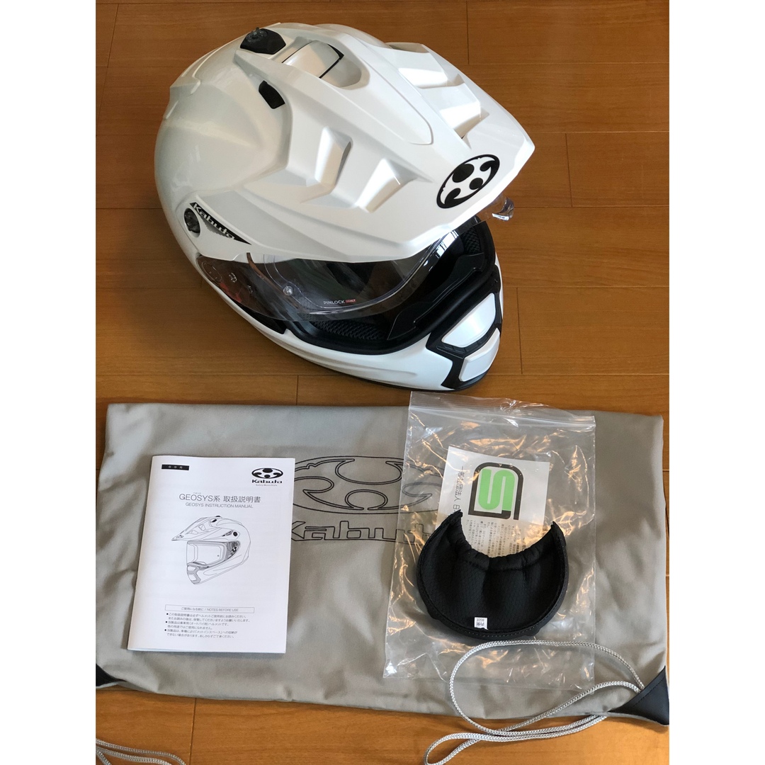 ほぼ新品 最新型OGK Kabuto GEOSYS Lサイズ ほぼ新品 最新型OGK Kabuto GEOSYS Lサイズ