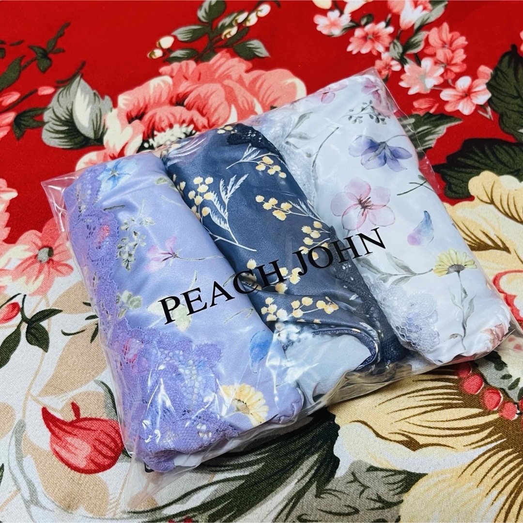 PEACH JOHN - ☆PEACH JOHN☆サテンフルバックショーツ☆3枚☆花 PEACH JOHN - ☆PEACH JOHN☆サテンフルバックショーツ☆3枚☆花