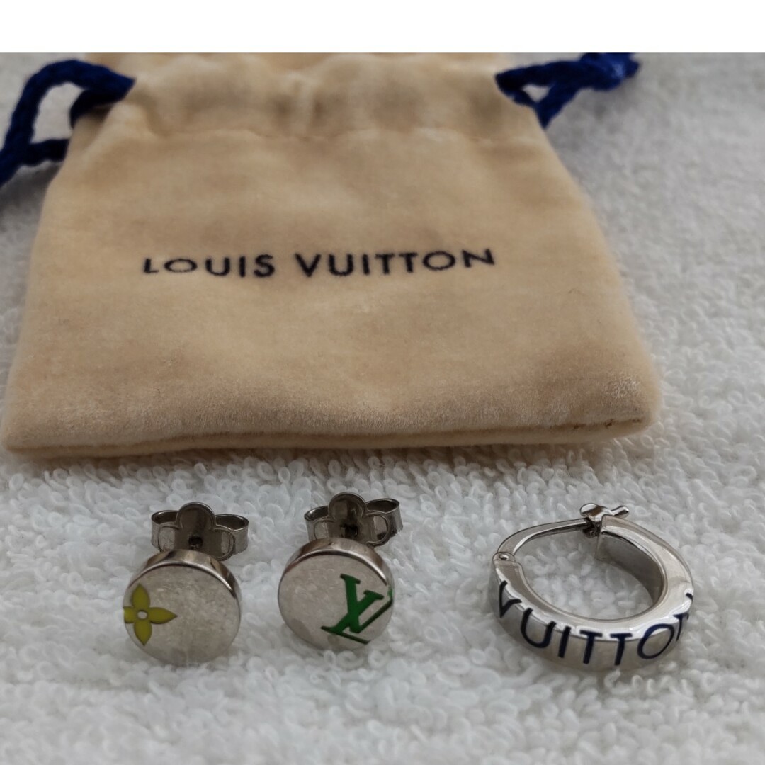 LOUIS VUITTON - ルイヴィトン ピアス・モノグラム プレイ 3点 LOUIS VUITTON - ルイヴィトン ピアス・モノグラム プレイ 3点