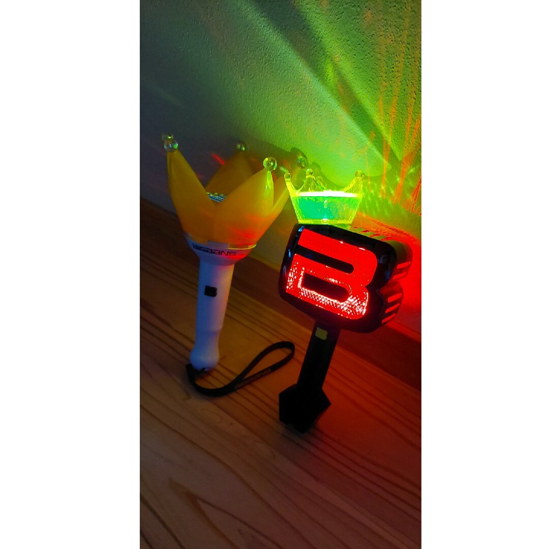 BIGBANG - BIGBANG ペンライト ver3 日本版 韓国版 2本セット BIGBANG - BIGBANG ペンライト ver3 日本版 韓国版 2本セット