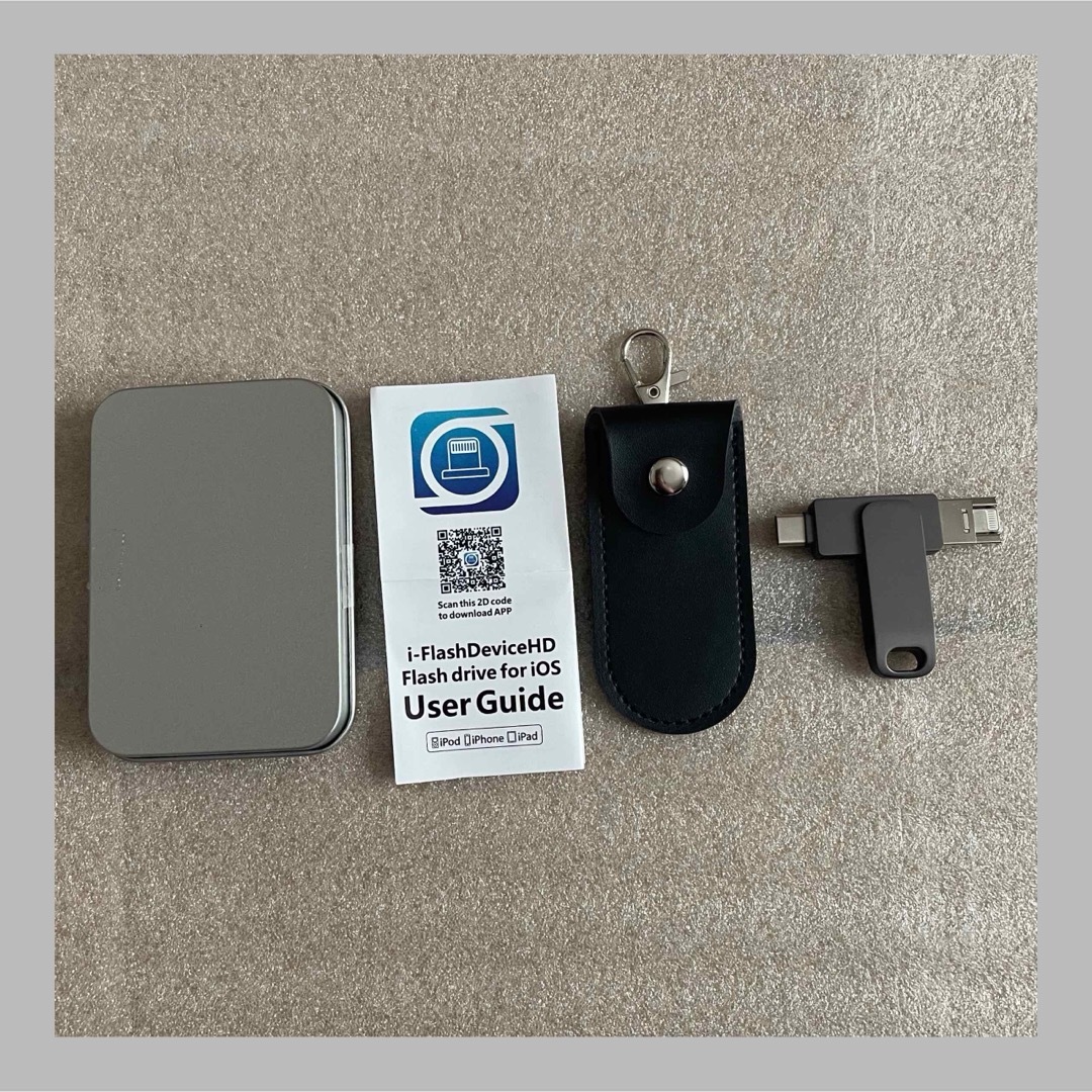 1点限り⭐️USB メモリー 大容量 バックアップ 写真保存 USBケース付 スマホ/家電/カメラのスマートフォン/携帯電話(その他)の商品写真