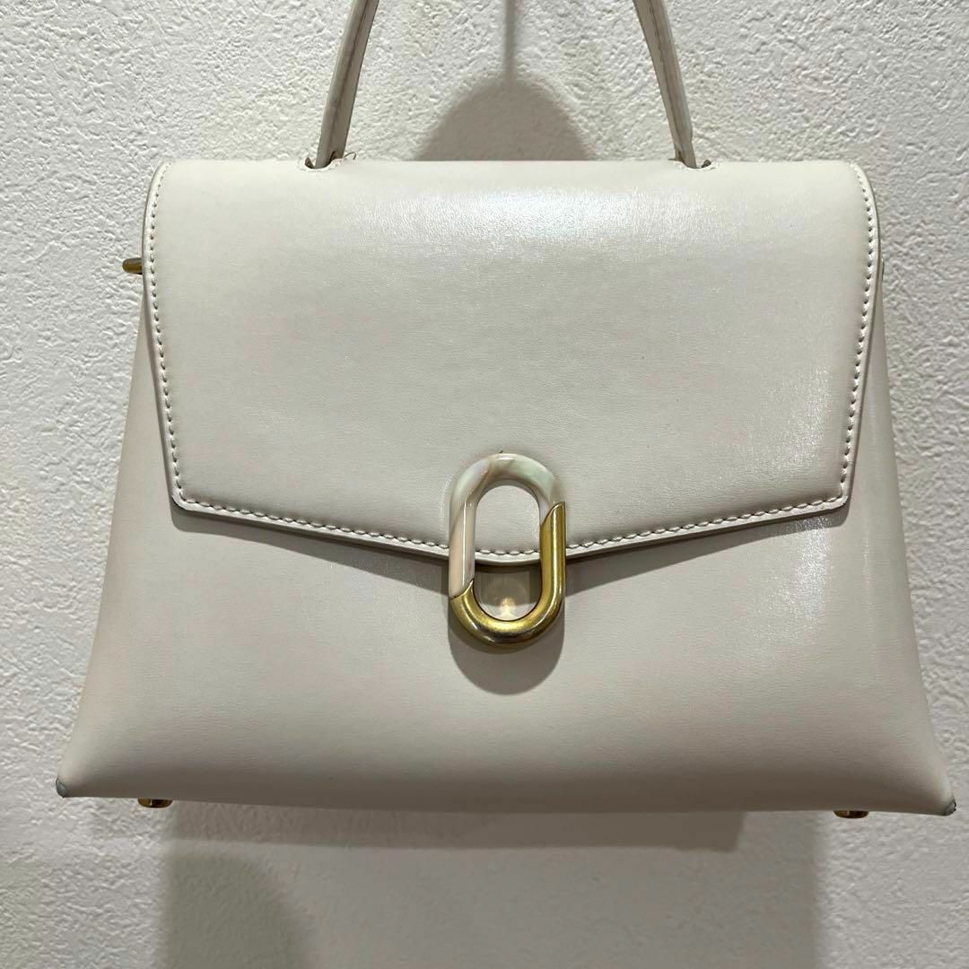 Charles and Keith - チャールズアンドキース ショルダーバック Charles and Keith - チャールズアンドキース ショルダーバック
