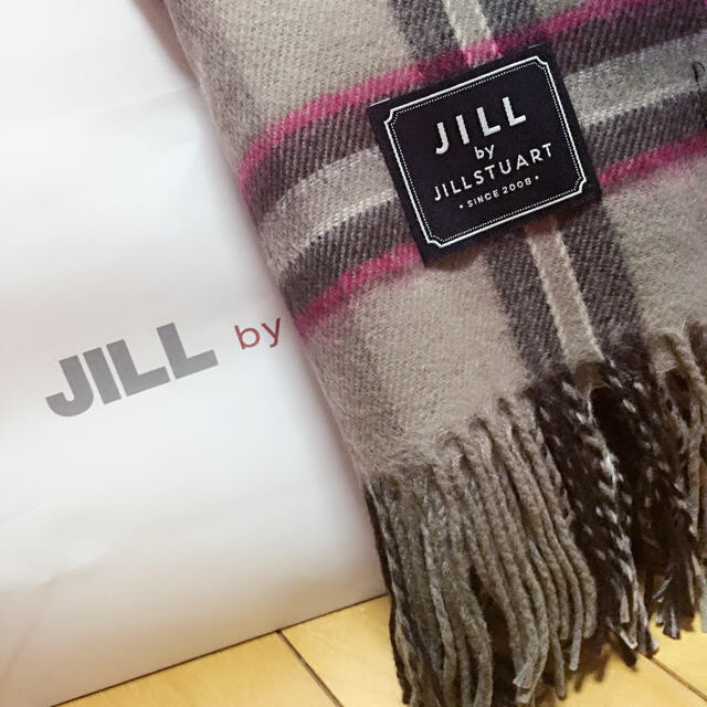 JILL by JILLSTUART(ジルバイジルスチュアート)のジルバイジルスチュアート チェックマフラー レディースのファッション小物(マフラー/ショール)の商品写真
