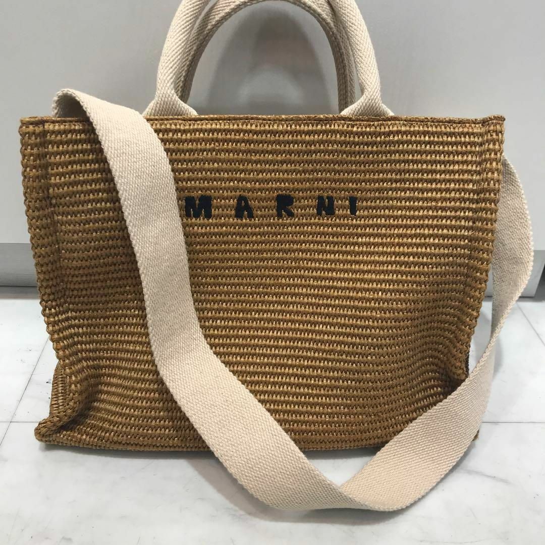 ☆美品☆MARNI マルニ かごバッグ スモールトート 2wayバッグ ☆美品☆MARNI マルニ かごバッグ スモールトート 2wayバッグ