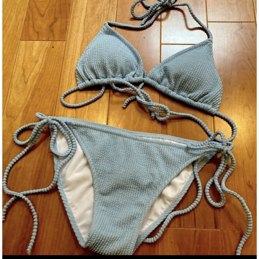 新品　未使用品　ブルー　ひもビキニ　 レディースの水着/浴衣(水着)の商品写真