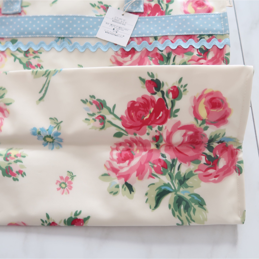 LAURA ASHLEY - ローラアシュレイ 花柄 薔薇 トートバッグ LAURA ASHLEY - ローラアシュレイ 花柄 薔薇 トートバッグ
