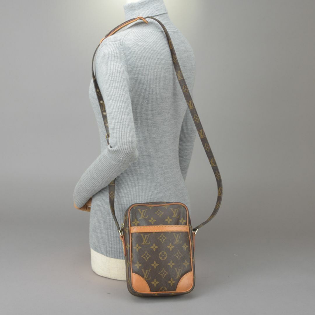 LOUIS VUITTON - ルイヴィトン◇ダヌーブ ショルダーバッグ モノグラム レザー M45266 LOUIS VUITTON - ルイヴィトン◇ダヌーブ ショルダーバッグ モノグラム レザー M45266