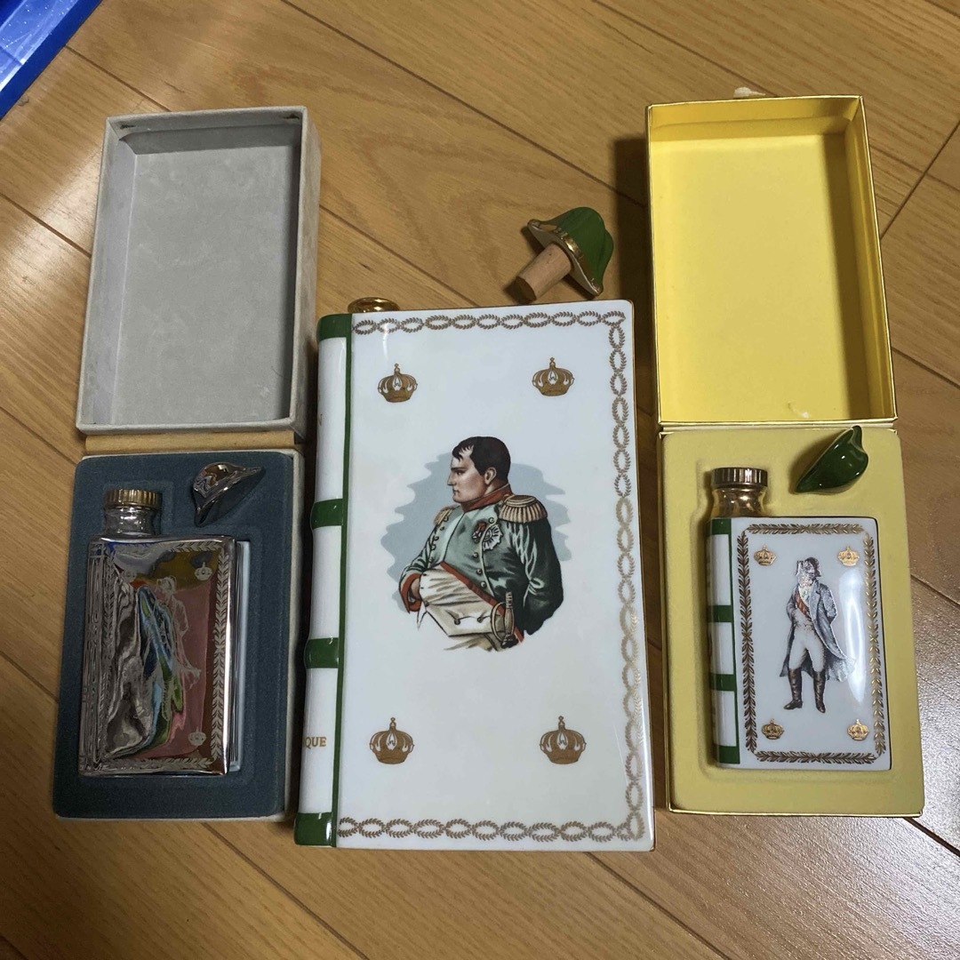 未開封】CAMUS ナポレオンブック 白 陶器 シルバー ホワイトの 未開封】CAMUS ナポレオンブック 白 陶器 シルバー ホワイトの