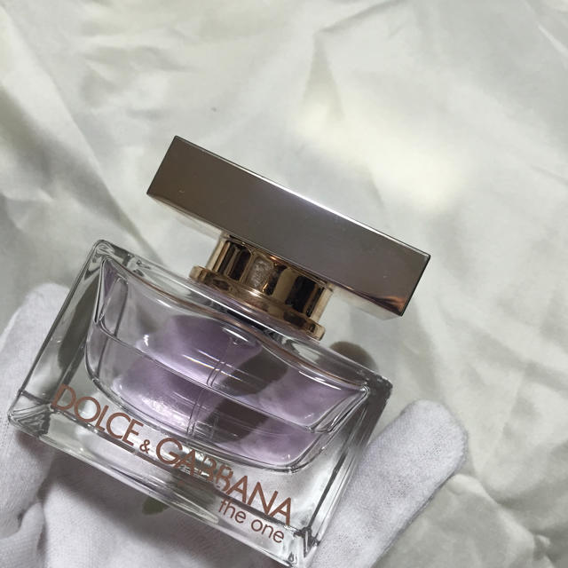 DOLCE&GABBANA(ドルチェアンドガッバーナ)のDOLCE&GABBANA rose the one 30ml 香水 コスメ/美容の香水(香水(女性用))の商品写真