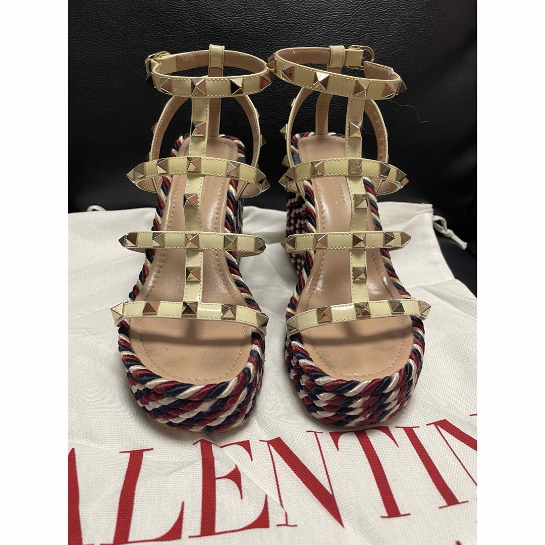 VALENTINO - Valentinoヴァレンティノ サンダル 22 35 ロック VALENTINO - Valentinoヴァレンティノ サンダル 22 35 ロック