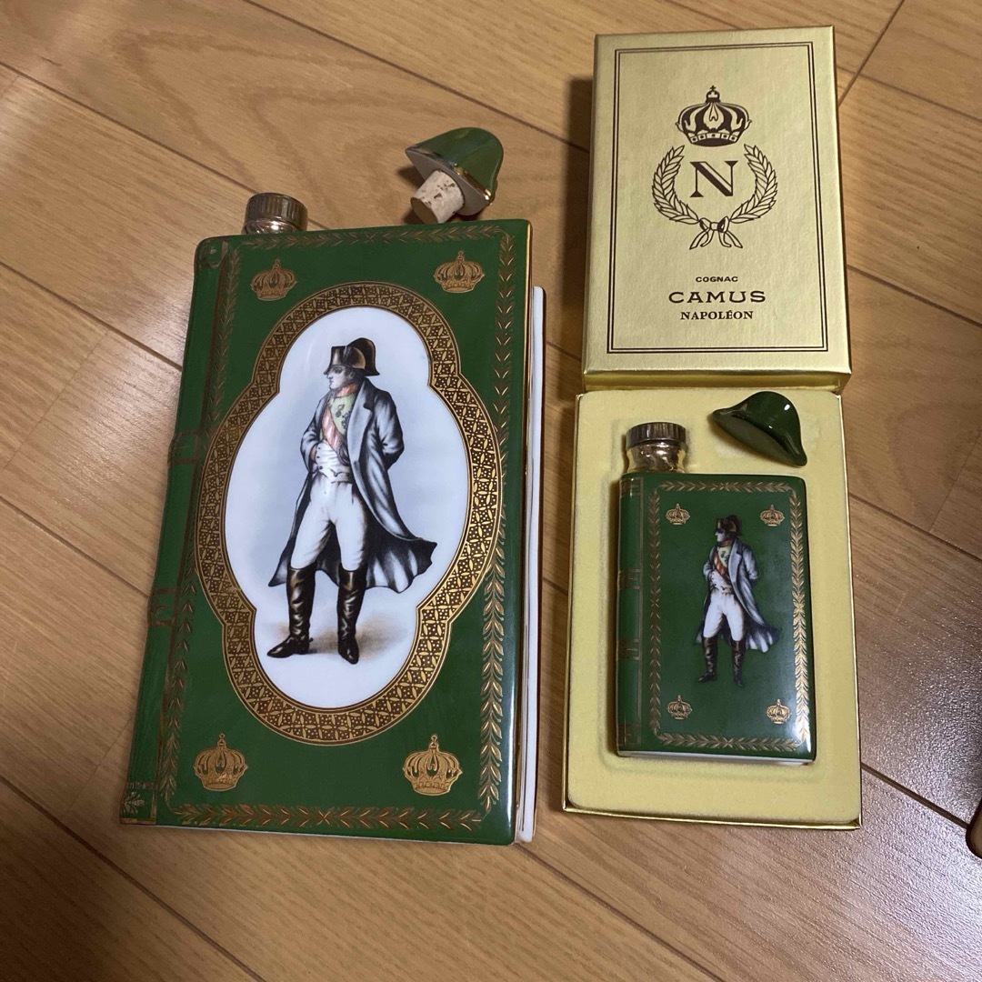 CAMUS ナポレオン コニャック ブック カミュ 古酒 グリーン CAMUS ナポレオン コニャック ブック カミュ 古酒 グリーン