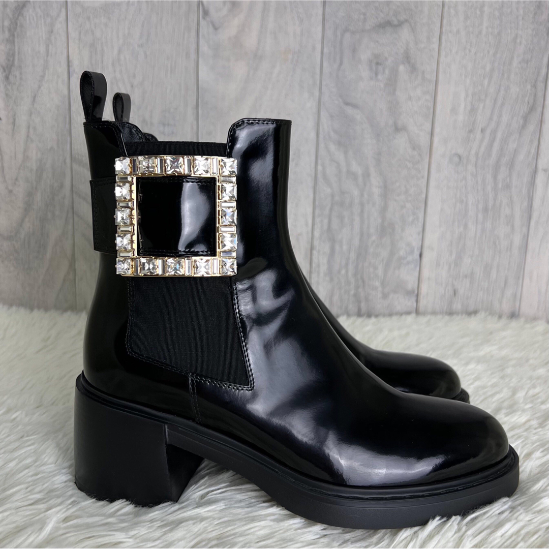 定価284900円♡新品♡現行品♡ロジェヴィヴィエ ストラス 定価284900円♡新品♡現行品♡ロジェヴィヴィエ ストラス
