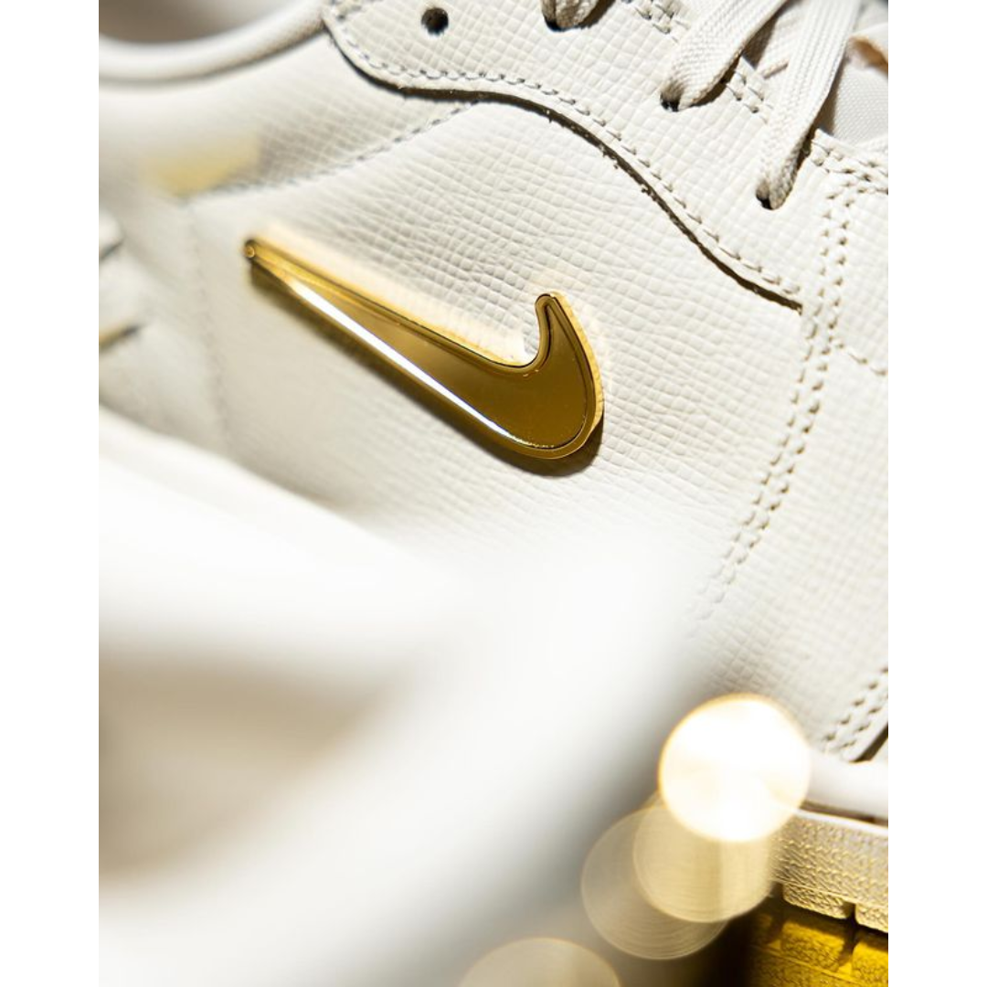 NIKE エアジョーダン1 ロー メソッド オブ メイク 23.5cm NIKE エアジョーダン1 ロー メソッド オブ メイク 23.5cm